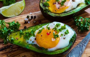 Smart Breakfast Hacks To Help Get You Moving Tomorrow Morning