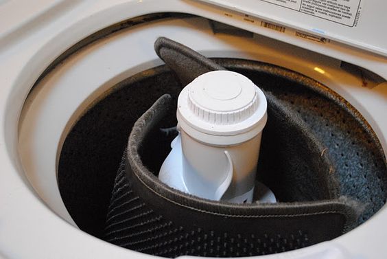 28 Insanely Useful Car Cleaning And Maintenance Hacks