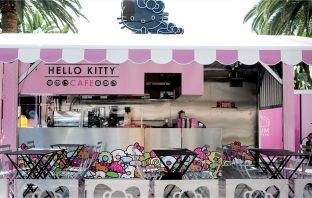 Hello Kitty Cafe Arrives in California