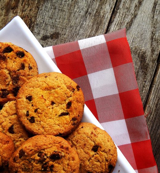 Upgrade Any Dessert With Smoked Chocolate Chips