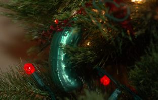 The Myth of The German Christmas Pickle