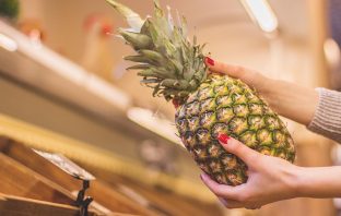 Picking Out The Perfect Pineapple