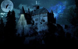 Famous Haunted Houses in Literature