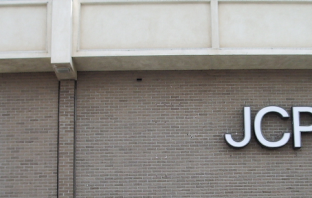 The Buzzards Are Circling JCPenney As Their Stock Plummets To New Low
