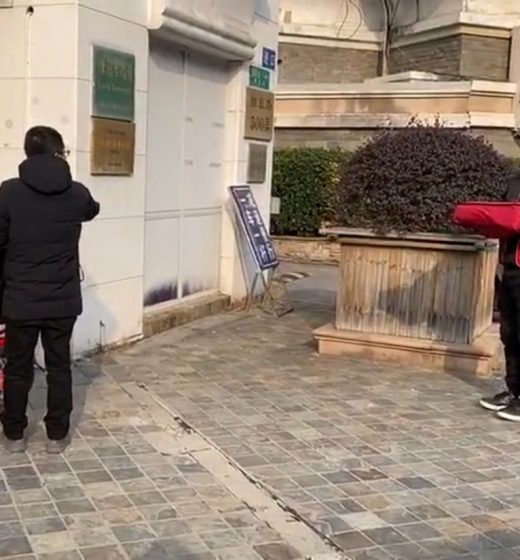 New Contactless Food Delivery In China