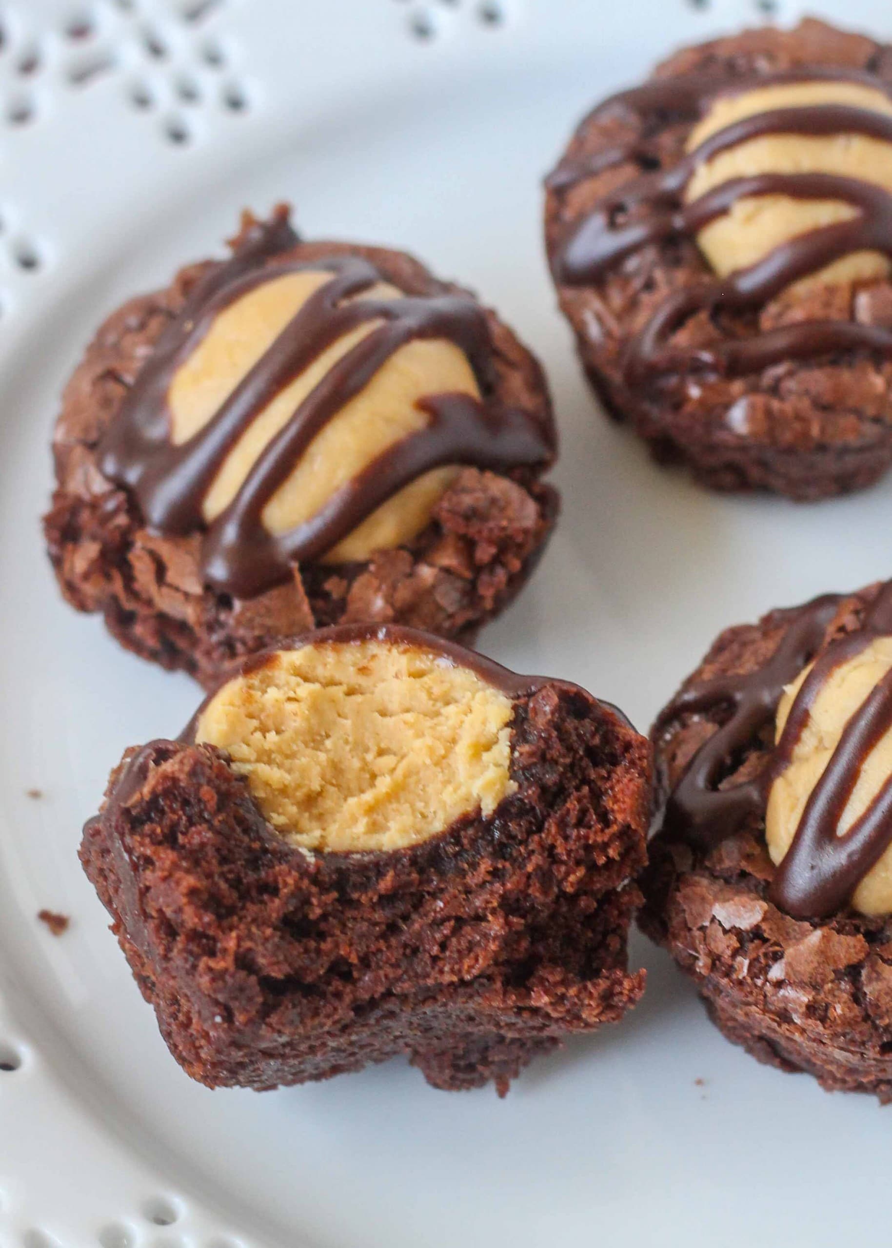 Buckeye brownie crumbl cookie