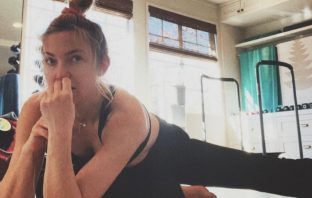 Kate Hudson Shows Off Her Dance Workout